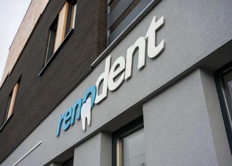Cabinet dentaire Renodent à Waremme - crépi et façade